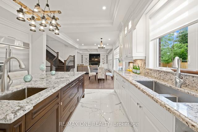 14 Clemson Cres, House detached with 4 bedrooms, 7 bathrooms and 8 parking in Vaughan ON | Image 8