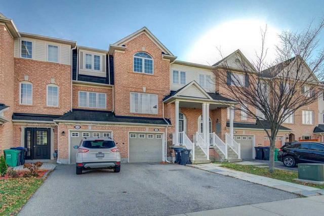53 Decker Hollow Circ, House attached with 3 bedrooms, 3 bathrooms and 3 parking in Brampton ON | Image 12