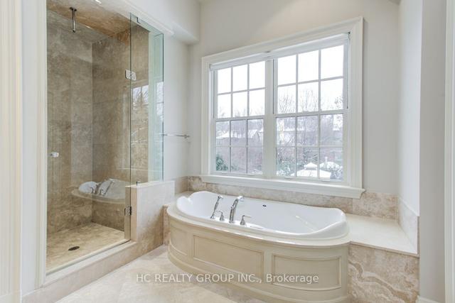 17 Blanchard Rd, House detached with 5 bedrooms, 5 bathrooms and 6 parking in Toronto ON | Image 16