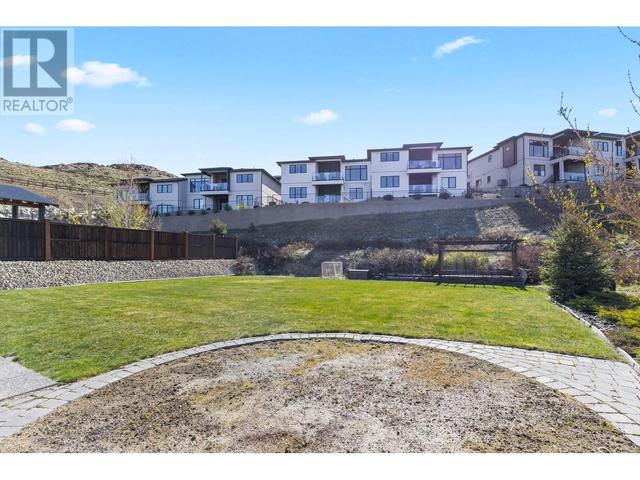 808 Kuipers Crescent, House detached with 4 bedrooms, 3 bathrooms and 2 parking in Kelowna BC | Image 20