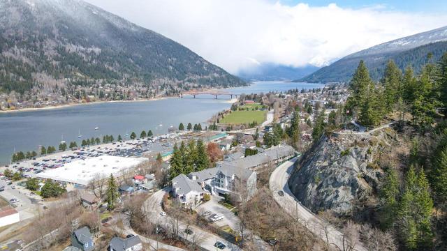 15 - 38 High Street, Condo with 1 bedrooms, 2 bathrooms and 1 parking in Nelson BC | Image 47