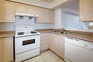 1502 - 5039 Finch Ave E, Condo with 2 bedrooms, 2 bathrooms and 1 parking in Toronto ON | Image 6
