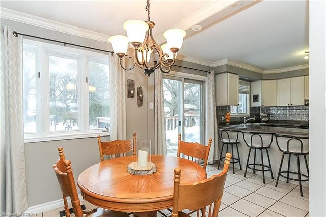 8 Islandview Crescent, House detached with 4 bedrooms, 2 bathrooms and 6 parking in Wasaga Beach ON | Image 9