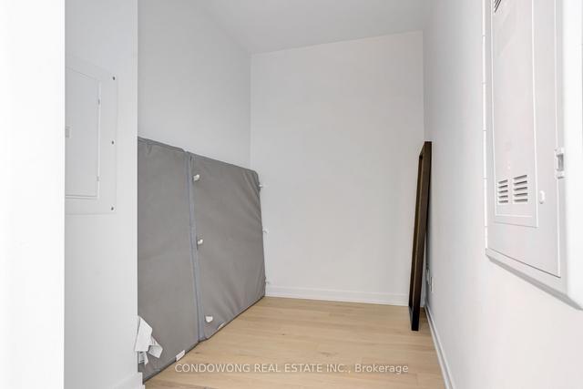 4811 - 488 University Ave, Condo with 1 bedrooms, 1 bathrooms and 0 parking in Toronto ON | Image 20