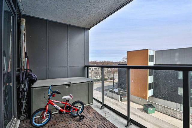 522 - 35 Hollywood Ave, Condo with 2 bedrooms, 2 bathrooms and 1 parking in Toronto ON | Image 23