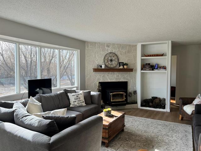 22334 Twp 692 Road, House detached with 3 bedrooms, 2 bathrooms and 20 parking in Greenview No. 16 AB | Image 10