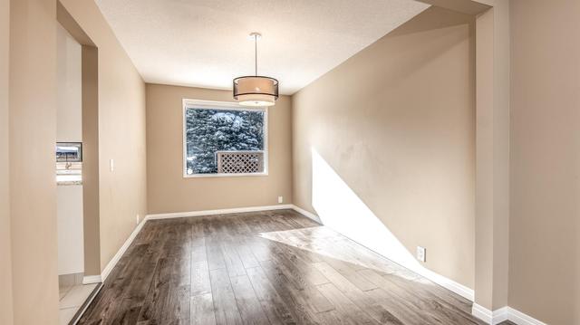 304 Varsity Estates Place Nw, House detached with 3 bedrooms, 3 bathrooms and 4 parking in Calgary AB | Image 11