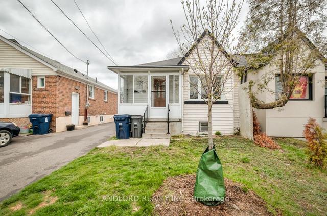 65 Manitoba St, House semidetached with 2 bedrooms, 2 bathrooms and 2 parking in Toronto ON | Image 12