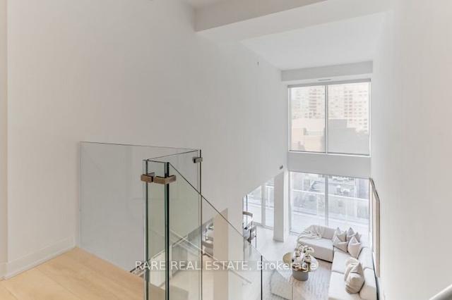 405 - 18 Maitland Terr, Condo with 3 bedrooms, 3 bathrooms and 1 parking in Toronto ON | Image 7