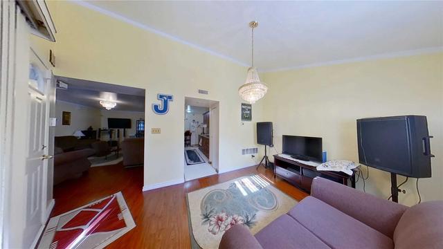 11 - 2901 Jane St, Townhouse with 3 bedrooms, 2 bathrooms and 1 parking in Toronto ON | Image 11