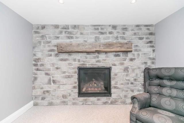 88 Rose St, House detached with 3 bedrooms, 2 bathrooms and 3 parking in Barrie ON | Image 12