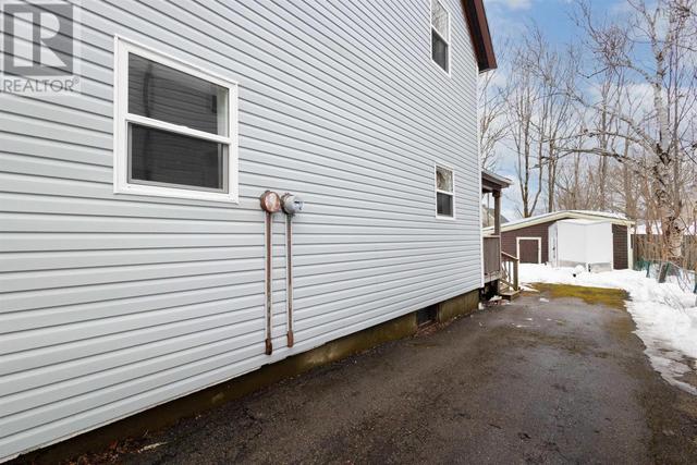 443 Bentinck Street, House detached with 4 bedrooms, 1 bathrooms and null parking in Cape Breton NS | Image 23