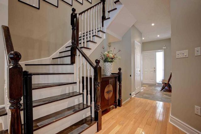 52 - 1267 Dorval Dr, Townhouse with 3 bedrooms, 3 bathrooms and 2 parking in Oakville ON | Image 7