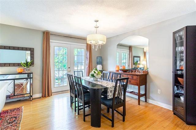 2014 Grovetree Lane, House semidetached with 3 bedrooms, 2 bathrooms and 2 parking in Burlington ON | Image 8