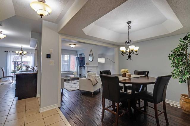71 Whitefoot Cres, House attached with 3 bedrooms, 4 bathrooms and 2 parking in Ajax ON | Image 7