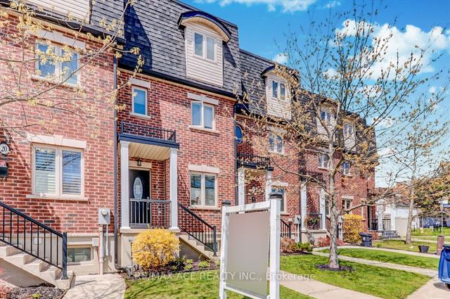 22 Coventry St, House attached with 3 bedrooms, 3 bathrooms and 1 parking in Toronto ON | Image 12