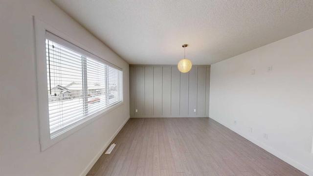 11227 75a Avenue, Home with 4 bedrooms, 3 bathrooms and null parking in Grande Prairie AB | Image 17