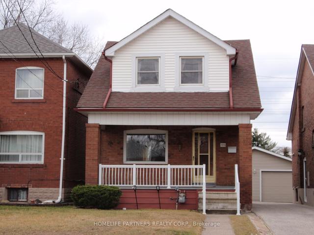 105 Foxwell St, House detached with 3 bedrooms, 1 bathrooms and 3 parking in Toronto ON | Image 1