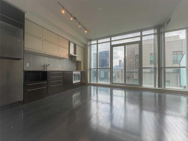 2707 - 770 Bay St W, Condo with 1 bedrooms, 1 bathrooms and 1 parking in Toronto ON | Image 8