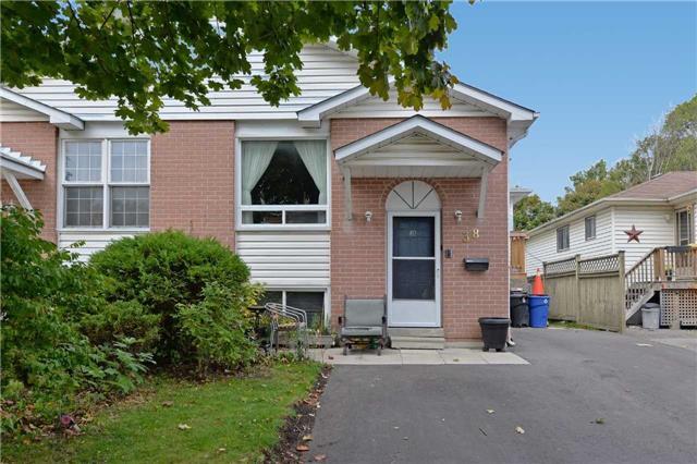 38 John Scott Ave, House semidetached with 3 bedrooms, 3 bathrooms and 3 parking in Clarington ON | Image 2