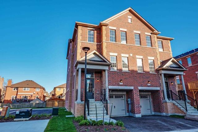 lot8 - 31 Saint Julien Crt, House semidetached with 3 bedrooms, 3 bathrooms and 2 parking in Vaughan ON | Image 12