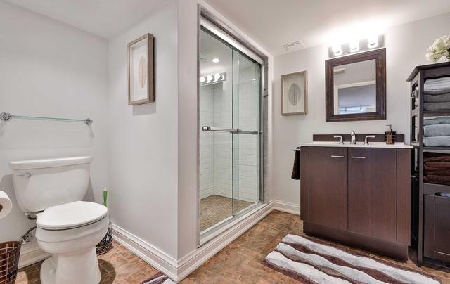28 Glenbrae Ave, House semidetached with 2 bedrooms, 2 bathrooms and 1 parking in Toronto ON | Image 24