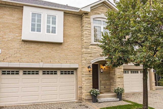 52 - 1267 Dorval Dr, Townhouse with 3 bedrooms, 3 bathrooms and 2 parking in Oakville ON | Image 1