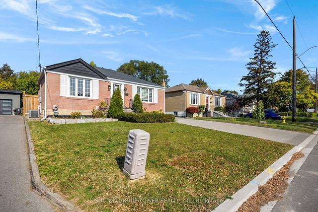 246 Epsom Downs Dr, House detached with 2 bedrooms, 3 bathrooms and 7 parking in Toronto ON | Image 31