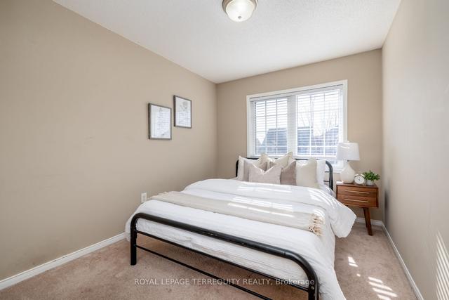 9 Blunden Rd, House attached with 2 bedrooms, 3 bathrooms and 3 parking in Ajax ON | Image 18