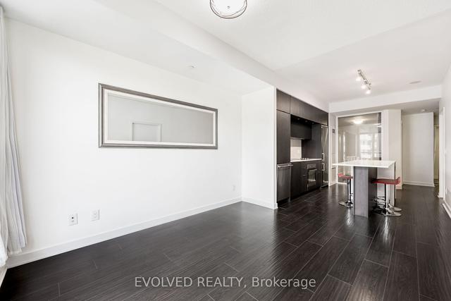 527 - 55 Regent Park Blvd, Condo with 2 bedrooms, 2 bathrooms and 1 parking in Toronto ON | Image 3