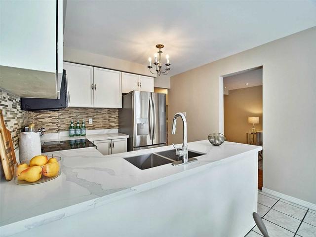 1542 Falconcrest Dr, House detached with 3 bedrooms, 3 bathrooms and 3 parking in Pickering ON | Image 22