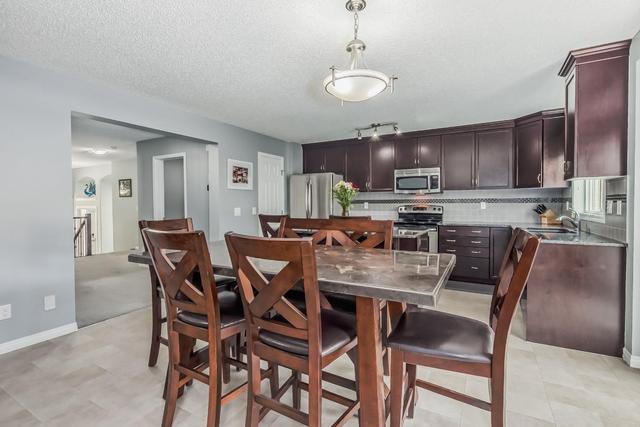 704 Windridge Road Sw, House detached with 3 bedrooms, 2 bathrooms and 5 parking in Airdrie AB | Image 6