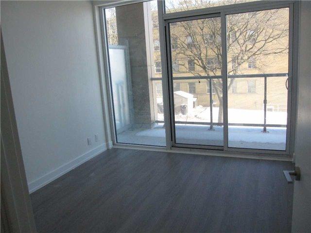 Th6 - 6 Parkwood Ave, Condo with 3 bedrooms, 3 bathrooms and 2 parking in Toronto ON | Image 11
