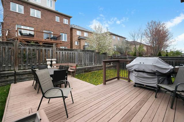 164 Bathurst Glen Dr, House detached with 4 bedrooms, 4 bathrooms and 6 parking in Vaughan ON | Image 26