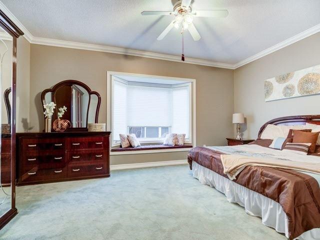 80 Earlsbridge Blvd, House detached with 3 bedrooms, 3 bathrooms and 2 parking in Brampton ON | Image 11