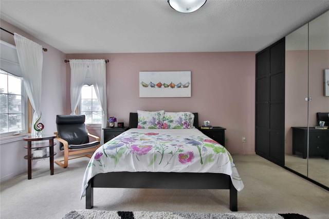 101 Tideswell Blvd, House detached with 4 bedrooms, 4 bathrooms and 4 parking in Toronto ON | Image 18