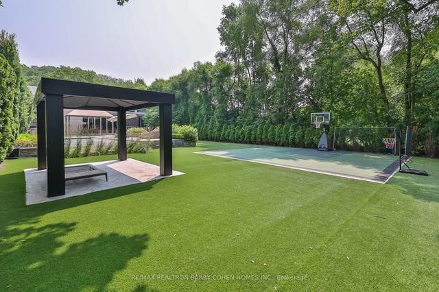 35 Green Valley Rd, House detached with 4 bedrooms, 7 bathrooms and 11 parking in Toronto ON | Image 31