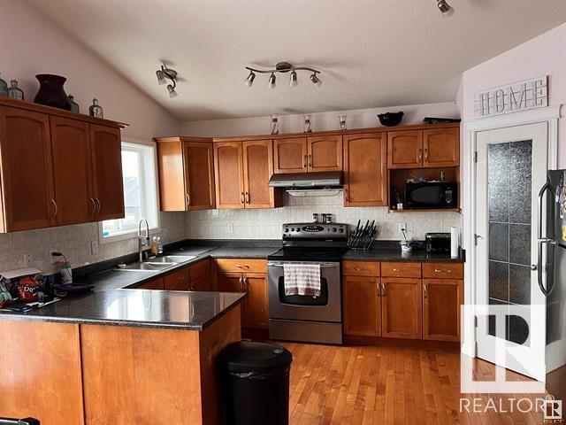 7507 168 Av Nw, House detached with 4 bedrooms, 3 bathrooms and null parking in Edmonton AB | Image 9