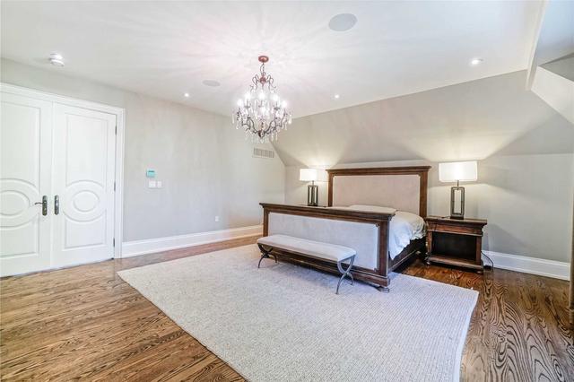 206 Dunforest Ave, House detached with 4 bedrooms, 6 bathrooms and 6 parking in Toronto ON | Image 15