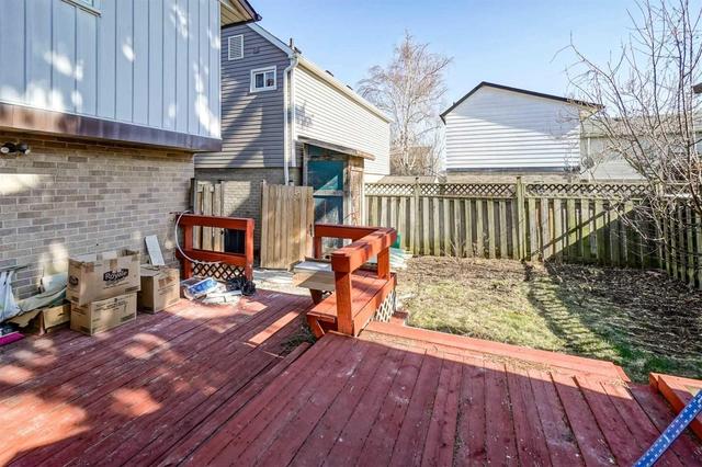 18 Hillpark Tr, House detached with 3 bedrooms, 4 bathrooms and 2 parking in Brampton ON | Image 27