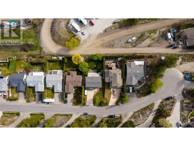 2161 Shamrock Drive, House detached with 4 bedrooms, 2 bathrooms and 2 parking in West Kelowna BC | Image 50