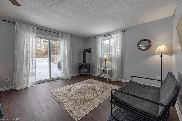 6817 38 Highway, House detached with 3 bedrooms, 1 bathrooms and 5 parking in South Frontenac ON | Image 24