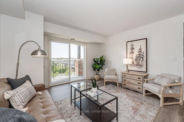 409 - 60 Lynnmore St, Condo with 2 bedrooms, 1 bathrooms and 2 parking in Guelph ON | Image 2