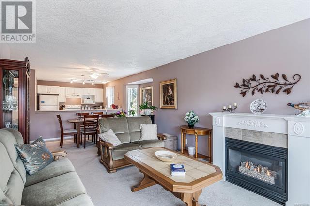 103 - 1150 Walkem Rd, House attached with 2 bedrooms, 2 bathrooms and 1 parking in Ladysmith BC | Image 7