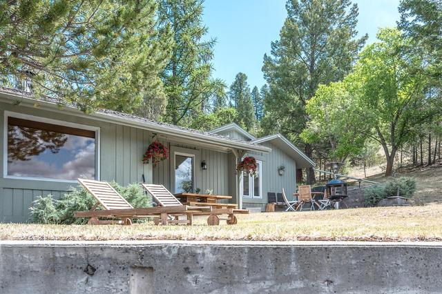 662 Lakeview Road, House detached with 3 bedrooms, 1 bathrooms and 8 parking in East Kootenay F BC | Image 37