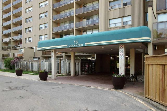 914 - 15 Nicklaus Dr, Condo with 2 bedrooms, 1 bathrooms and 1 parking in Hamilton ON | Image 11