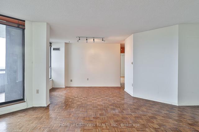 2006 - 75 Graydon Hall Dr, Condo with 2 bedrooms, 2 bathrooms and 2 parking in Toronto ON | Image 15