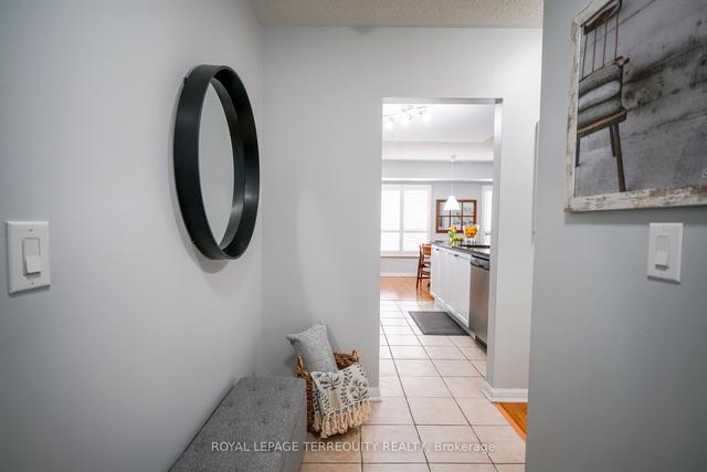 107 - 10 Mendelssohn St, Condo with 3 bedrooms, 2 bathrooms and 1 parking in Toronto ON | Image 23
