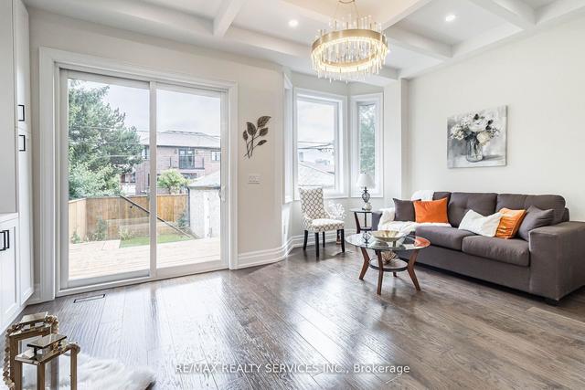 603 Royal York Rd, House detached with 4 bedrooms, 5 bathrooms and 3 parking in Toronto ON | Image 13