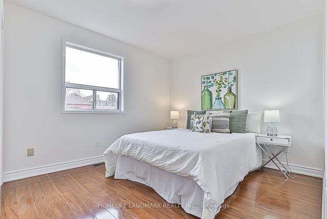 435 Margueretta St, House detached with 3 bedrooms, 2 bathrooms and 1.5 parking in Toronto ON | Image 5